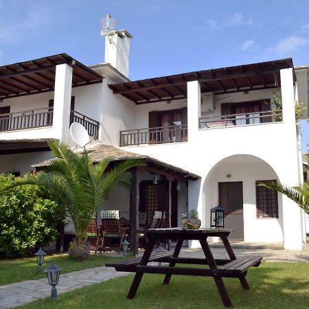 Harmony Seaside Apartments Koropi Exterior foto